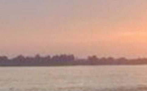 ���ڳ������ƴ�ʫ��