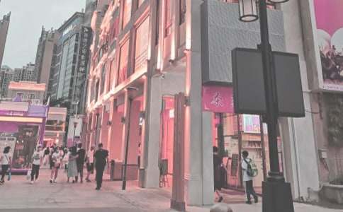 ͨ���㳡��·��ֹһ����ѧ���