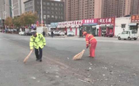 六年级作文给环卫工人的一封信