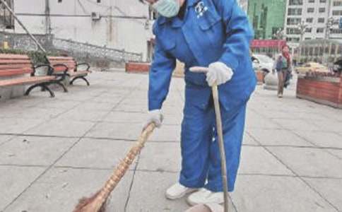 ���꼶���ĸ��������˵�һ����