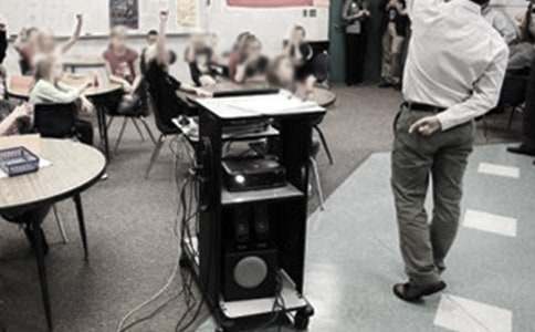 ���ݡ���ѧ��˼�ο�ģ��