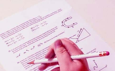 致高考生:优秀学生是如何高效利用时间的?