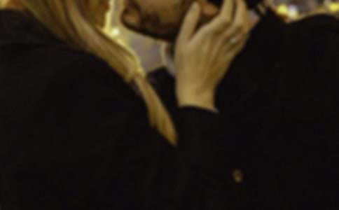 ���ҵ����Ѻ͹�����Ӱ��