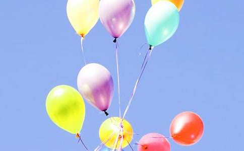 二年级课文《窗前的气球》教学反思