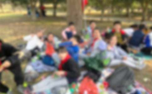 六年级秋游日记500字