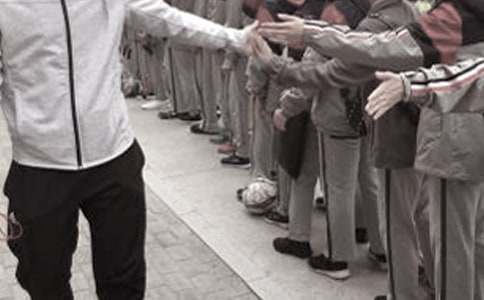 ������ʦ��ȿ��˸����ܽ�