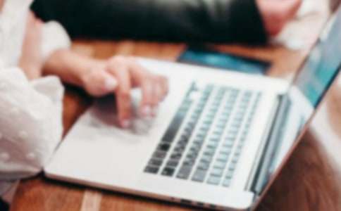 ��ѧ��ְҵ���ĵ��鱨��