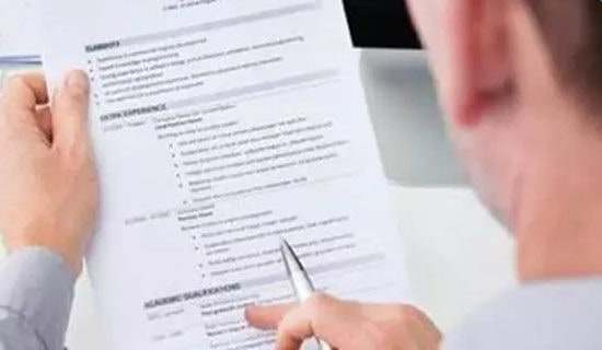 关于大学生求职励志故事精选