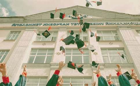 ���ı�ҵ���ԡ�ʵ�á�