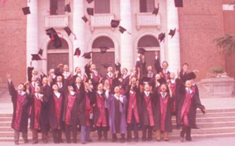 ҽѧ��ҵ�����Ҽ���600��