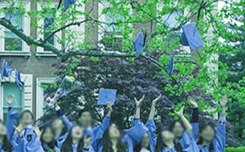 ����ֿ�Ĵ�ѧ��ҵ����¼һ�仰��ȫ