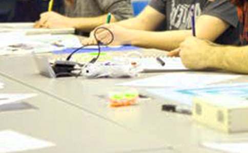 ��ѧ����־���£������ȹ���ѧʱ����ã��