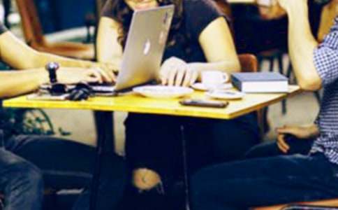 ��ѧ��־���£������������ϵĴ�ѧ����Զ����12�ּ���