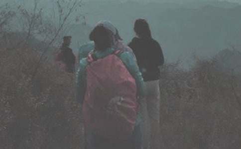 ��ѡ��һ��ɽ�μ�����600��