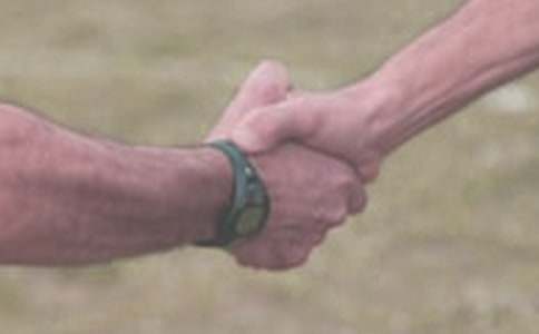 �˽̰��¿α����꼶�²ᡶ���ｻ�ʡ�ϰ��һ����ѧ���