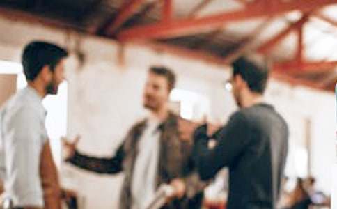 �ж��ͻ�ף������