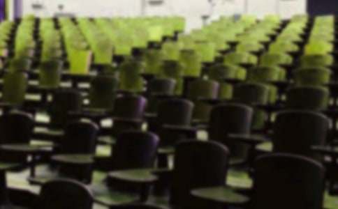 ����д��ĸУ�ı�ҵ����