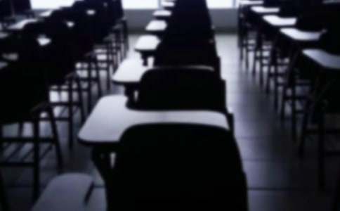 3���Ӵ�ѧ���ж�ĸУ�ݽ��巶��