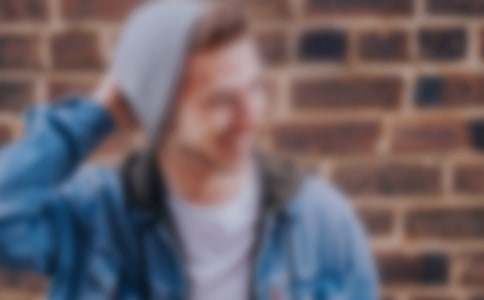 ������������־����ǩ��