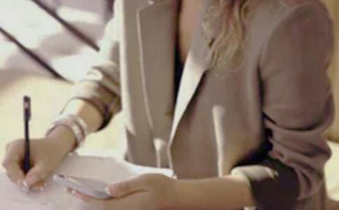 ֪������Ů����־����ǩ����ȫ