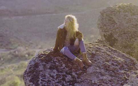 Ů����־���£����ö�������������ǿ��ĵ���