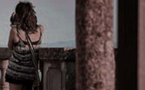 ����Ů�Ӱ������ŵľ���