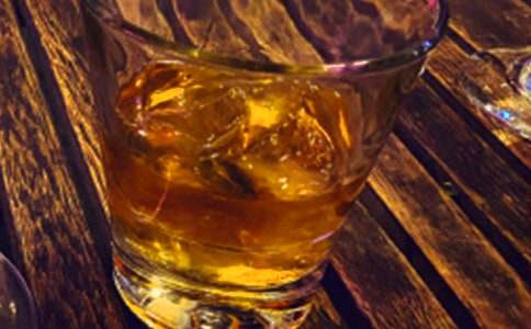 Ʒ�������ѾƵľ���