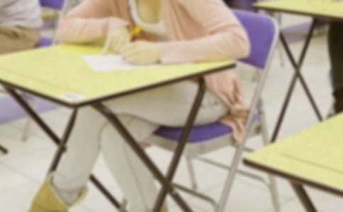 �˽̰����꼶�����ϲ���ĩ������