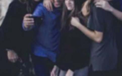 ������־����