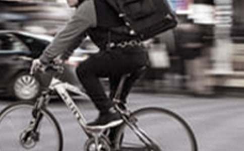 ��ѧ��־���£�Ϊ��ѧ�����������������