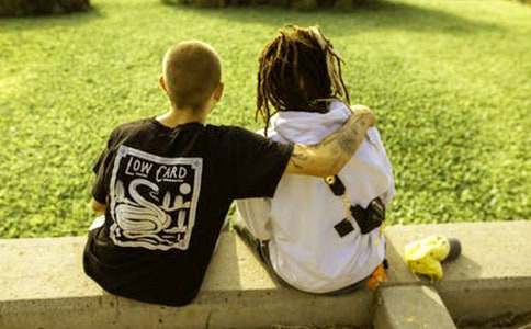 ͬѧ¼���Ծ���