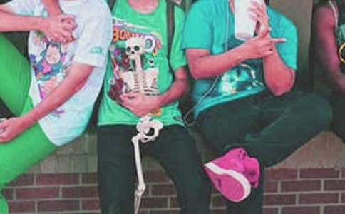 Ϊ����ѧ�Ӽ���ף����