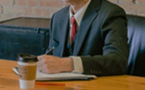 �罻������ְ���е���Ҫ��