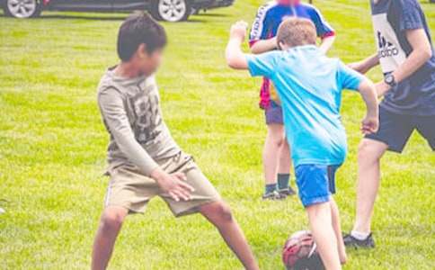  ��ɫ������ѧ���ڰ屨