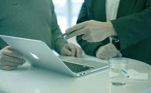 ������ѯ���ı���