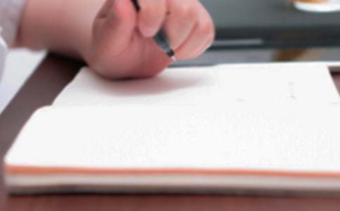 ��ɫ��������