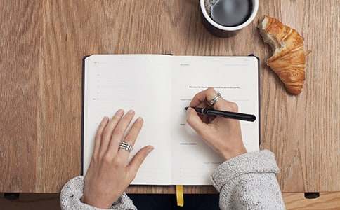 ������ӥ׽С�����꼶���Ľ���5ƪ