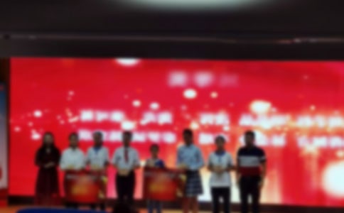 �佱���������˿���̨�ʣ���ѡ6ƪ��