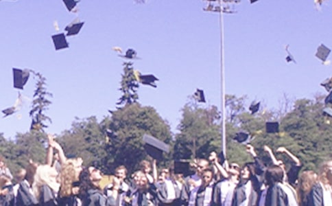 ��ѧ��ҵʵϰ�ĵ���᷶�ģ�ͨ��18ƪ��