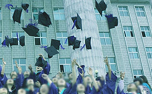 ���ر������꼶��ҵ���Ļ��4ƪ