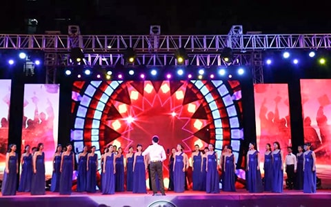 ��չ��ҵ�����Ĳ߻�