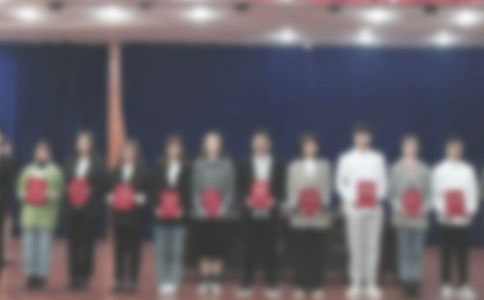 ���ô����˷��Ը�