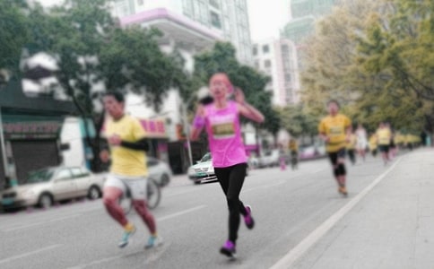 �����Գ��ܻ����