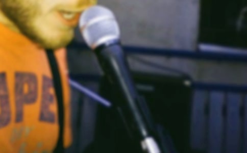 �����ڳ����ɢ��