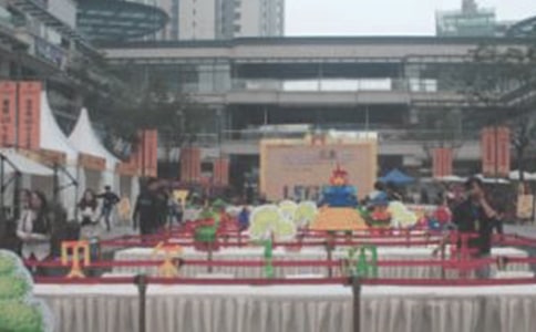 ���е�������(����)