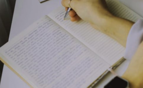 《初为人师第一年》读后感范文