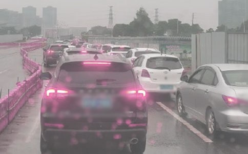 �³������ģ�ͨ��30ƪ��