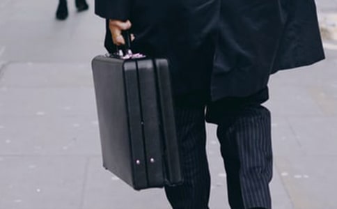 ����д��Ӧ��ע����Ĵ�����