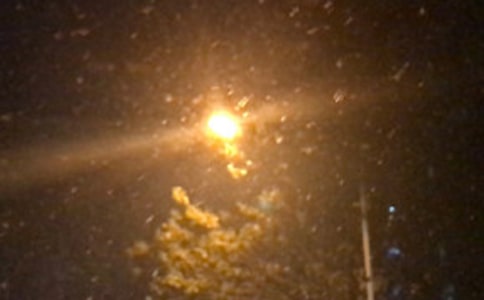 ��ҹ֮˵�ִ�ʫ��