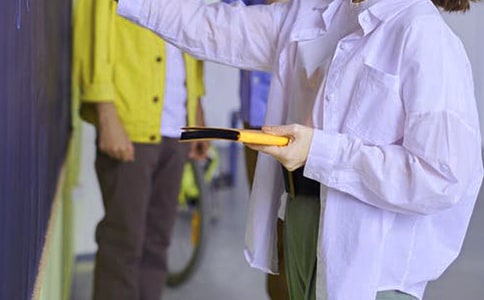 ��ѡ���Ľ�������з���